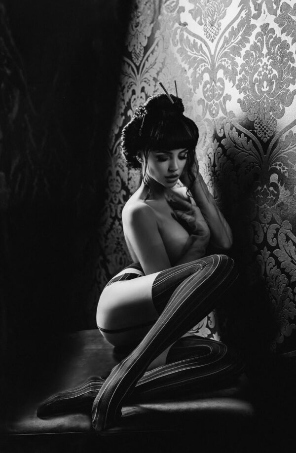 Black Secret BS136 Crotchless Tights - Image 3