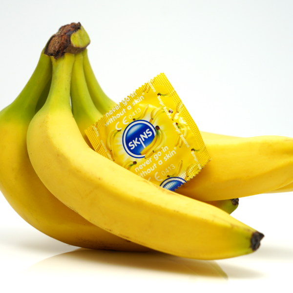 Skins Condoms Banana 4 Pack - International 1 - Image 3