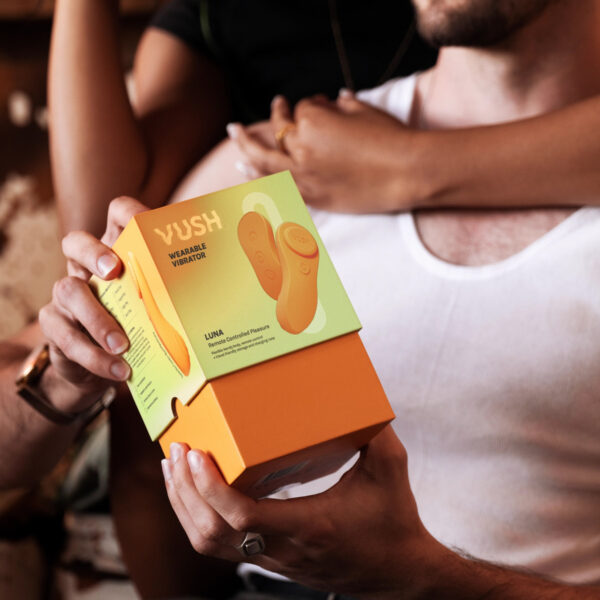Vush - Couples Play - Luna  - Image 3